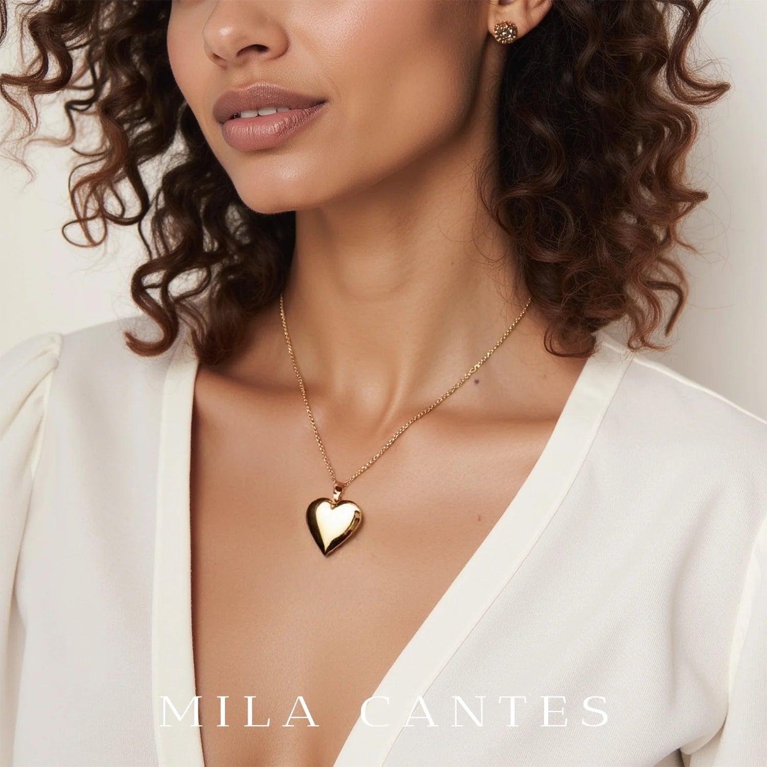 HEART LOCKET | Photo - MILA CANTES